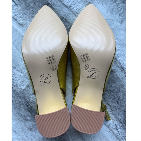 Chinese Laundry Obvi Bomba Metallic Pump - Picture 5 of 5